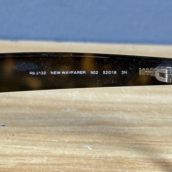 Ray-Ban RB2132 New Wayfarer 902 Tortoise Shell Sunglasses 52-18 Frames Only - Picture 7 of 10